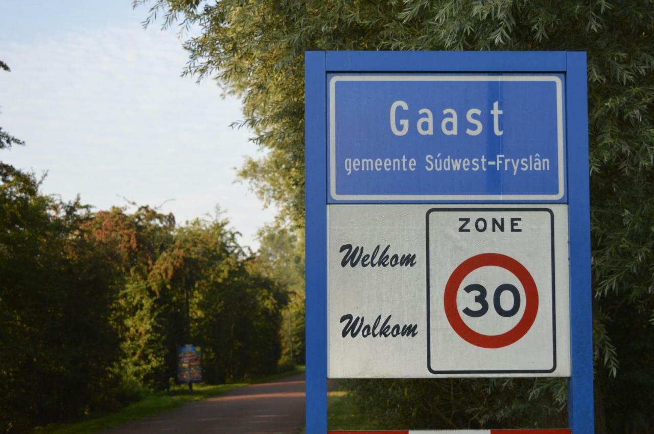 Vakantiehuis Het Voorhuis Op Landgoed Koepeltjesplaats Gaast Exterior foto